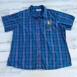 DISNEY Plus Shirt Size 1x Winnie The Pooh Plaid Button Down Sleeves Collar Neck‎